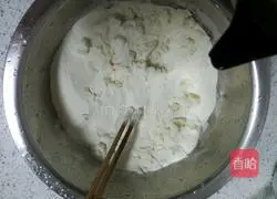 Illustration of how to make sesame and scallion oil flower rolls 2