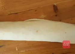 Illustration of making mustard flower rolls 7