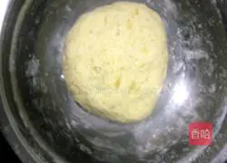 Illustration of how to make sweet potato cake 3