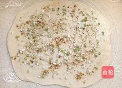 Illustration of how to make onion-flavored flower rolls 9