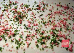 Illustration of how to make scallion and ham rolls 6