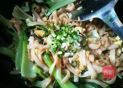 Illustration of how to make fried rice noodles 7