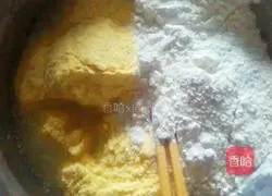 Illustration of how to make cornmeal cake 1