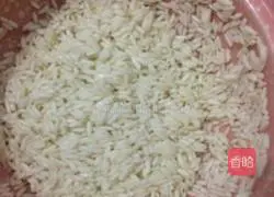 Illustration of how to make fish skin porridge 2