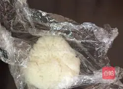 Illustration of how to make delicious small rice balls 3