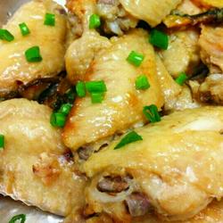 Rice cooker salt-baked chicken wings