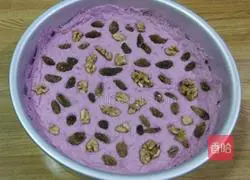 Illustration of how to make purple sweet potato cake 8