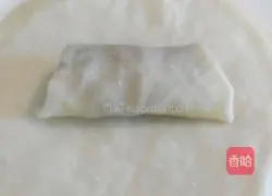 Illustration of how to make potato shredded burritos 23