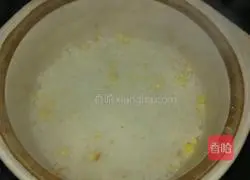 Illustration of how to make sausage claypot rice 5