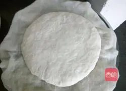 Illustration of how to make raisin steamed buns 4