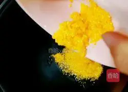 Illustration of how to make small lump porridge 3