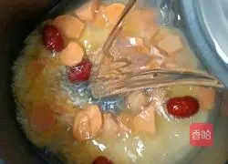 Illustration of how to make rice, millet and sweet potato porridge 6