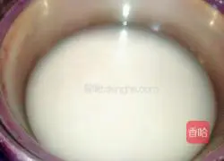 Illustration of how to make potato and sausage braised rice 5