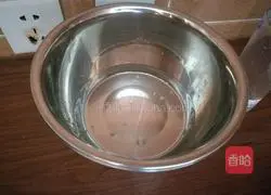 Illustration of how to make blueberry rice balls 4