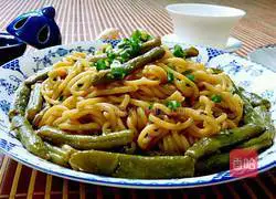 Illustration of how to make vegetarian lentil braised noodles 7