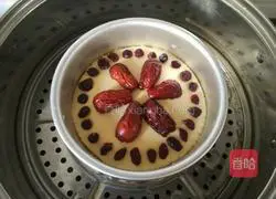 Illustration of how to make cornmeal, coconut and custard stuffed cakes 10