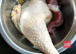 Illustration of how to make healthy porridge in autumn and winter 1