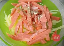 Illustration of how to make potato cake burger 6