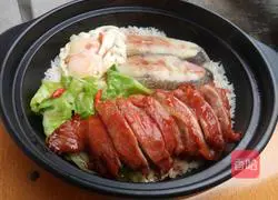 Illustration of how to make sea fish barbecued pork clay pot rice 10