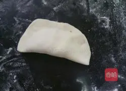 Illustration of how to make green onion and beef box 9