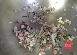 Illustration of how to make baked rice with shrimps and vegetables 5