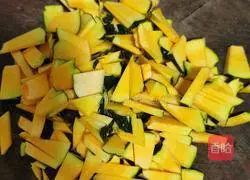 Four Seasons Stomach-nourishing Pumpkin Porridge Practice illustration 2