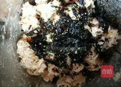 Tuna Illustration of making rice balls 7