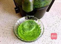 Illustration of how to make spinach and raisin cake 2