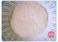 Illustration of how to make walnut and sesame rolls 3