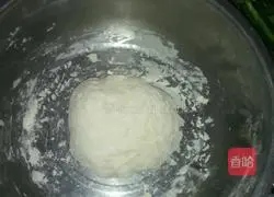 Illustration of how to make chicken leg braised noodles 2