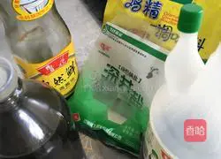 Illustration of home-style braised noodles 5