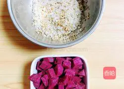 Purple sweet potato and quinoa rice porridge | Illustration of how to strengthen the spleen and stomach 2