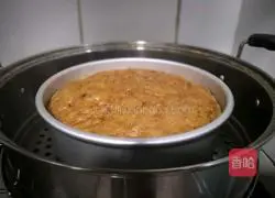 Illustration of how to make jujube brown sugar cake 10