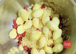 Ginkgo, yam and millet porridge | Illustration of how to nourish and strengthen the spleen 2