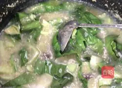 Illustration of how to make pig blood millet porridge 7