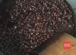 Illustration of home-made glutinous rice cake 1