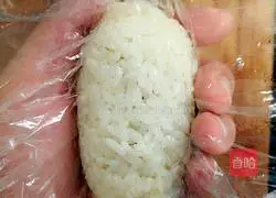 Illustration of making glutinous rice balls 3