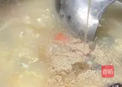 Illustration of how to make fungus, yam and millet porridge 10