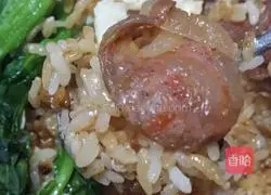 Illustration of how to make claypot rice 13