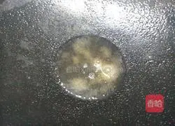 Illustration of how to make dry fried rice noodles 4