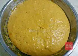 Illustration of how to make pumpkin hair cake 9