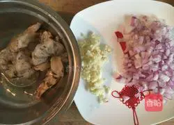 Illustration of how to make baked Italian alphabet pasta with tomatoes and shrimps 2