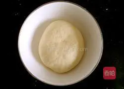 Illustration of how to make sausage rolls 3