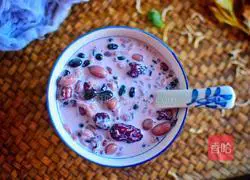 Illustration of how to make milk and grain porridge 8