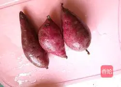 Illustration of how to make purple sweet potato porridge 4