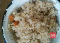 Illustration of how to make claypot rice 6