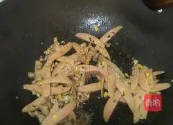 Illustration of how to make fried rice noodles 10