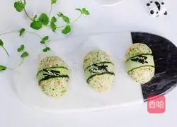 Illustration of how to make broccoli and sesame rice balls 16