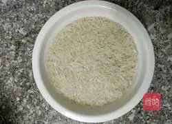 Illustration of how to make mushroom and lean meat porridge 3