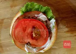 Beef Burger Recipe Illustration 9